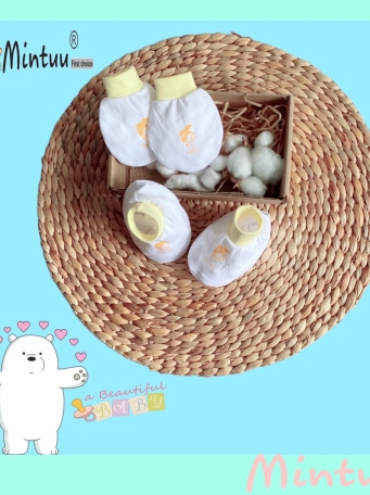 Bộ bao tay chân bo trắng  cho bé sơ sinh MINTUU