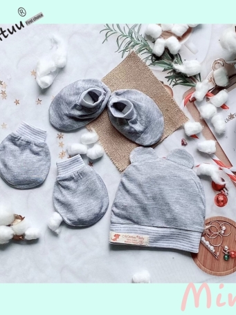 Set mũ  sơ  sinh  tai  thỏ - bao tay  chân  vải  sợi  tre  MINTUU