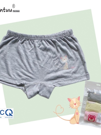 Quần đùi chíp in hình cho bé gái chất liệu vải sợi tre,  thương hiệu MINTUU